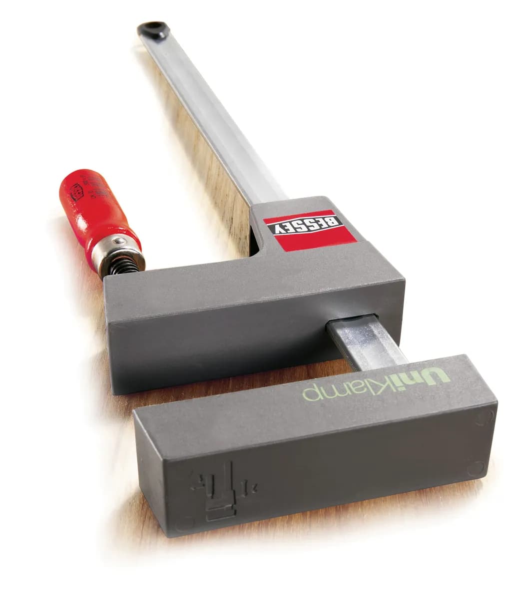 Bessey BESUK30 Geniş Yüzeyli Universal İşkence 300mm 1200N