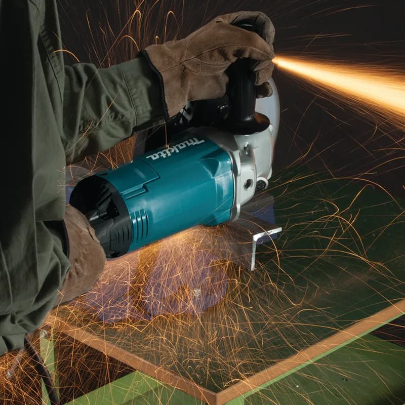 Makita GA7060 Büyük Taşlama