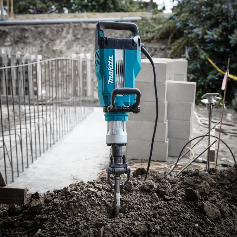 Makita HM1502 Elektropnömatik Kırıcı thumbnail 3