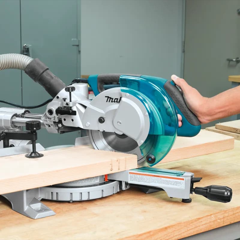 Makita LS0815FLN Sürgülü - Işıklı - Lazerli Gönye Kesme Makinası thumbnail 2
